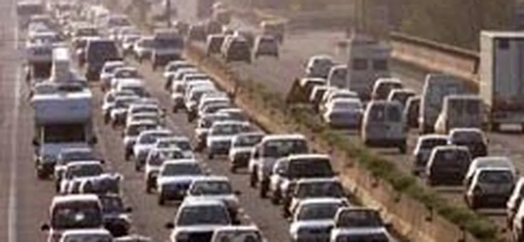 Per l'Italia è ancora record: 606 auto ogni 1.000 abitanti