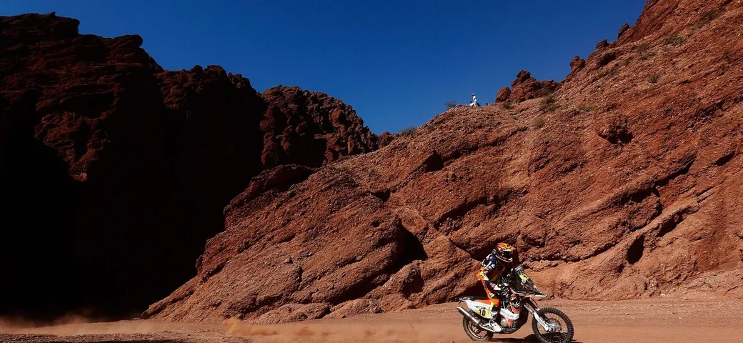 Dakar 2016 Tappa 8: tappa e primato per Price [Foto e Video]
