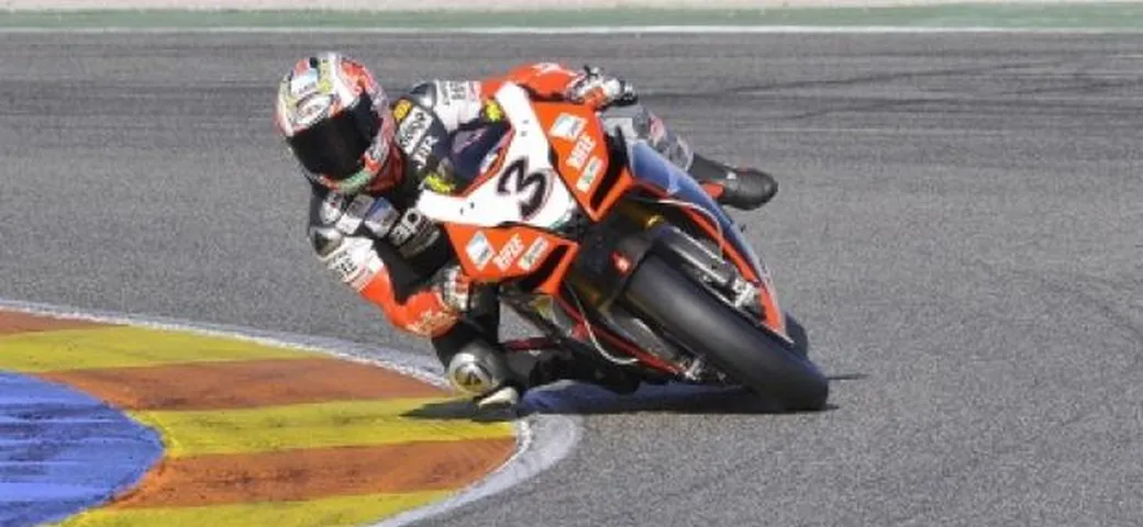 WSBK: Tempone di Max Biaggi (Aprilia) nei test di Valencia