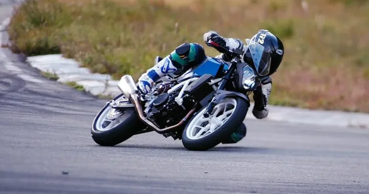 Foto spia Hyosung GD250N. La vedremo all'EICMA?