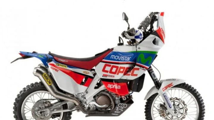Aprilia RXV 4.5 Rally Replica: finalmente disponibile per i piloti privati