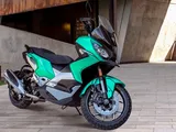 Peugeot lancia XP400 in due versioni