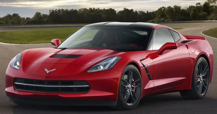 Corvette Stingray: la supercar in video