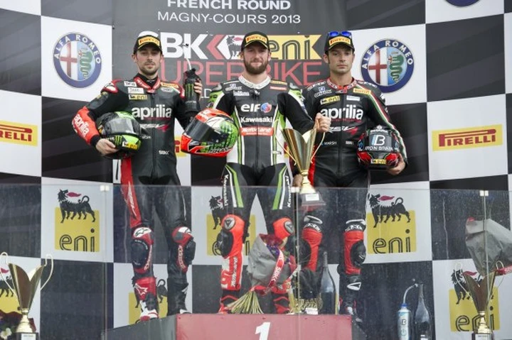 SBK Magny Cours 2013: Doppietta di Sykes, la bandiera rossa salva le Aprilia [FOTO]