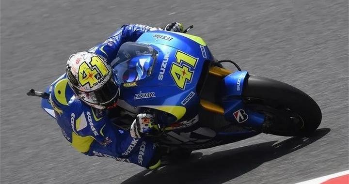 Aleix Espargarò "orgoglioso" del best lap a Montmelò
