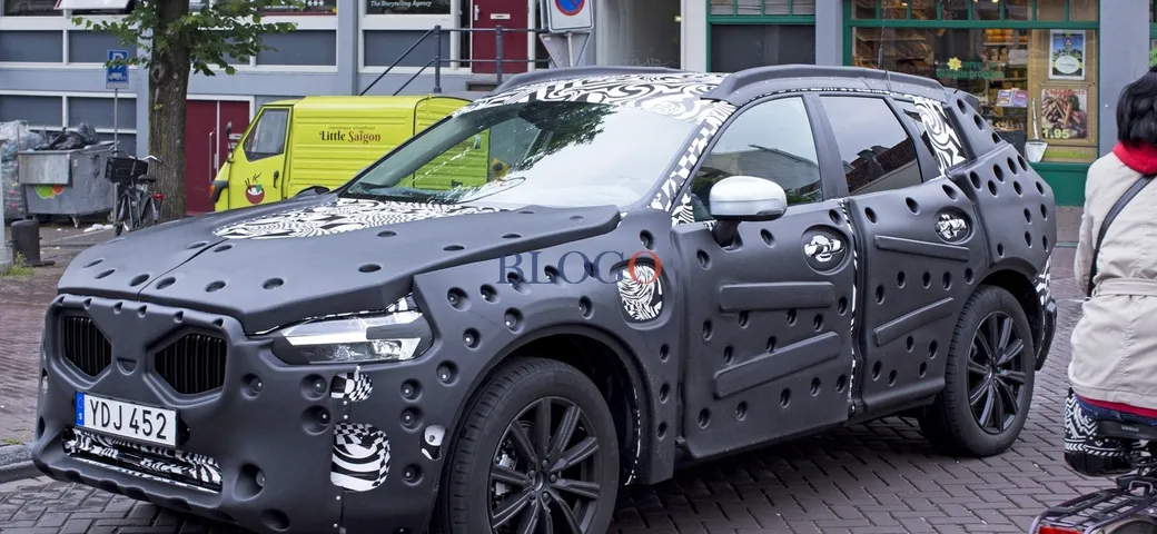 Foto spia Volvo XC60 - Update