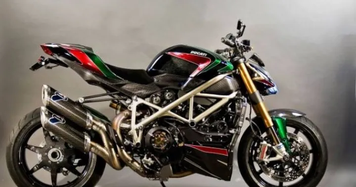 Ducati Streetfighter S by Rizoma