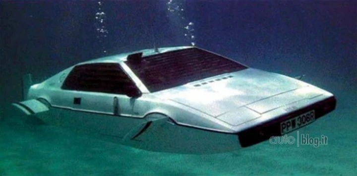 L'auto sommergibile di James Bond? E' stata comprata da Elon Musk