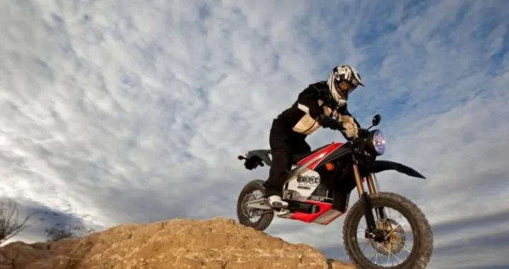 Nuove colorazioni per la Gamma 2010 di Zero Motorcycles