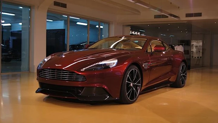 Aston Martin Vanquish: sarà esposta al Salone di Los Angeles