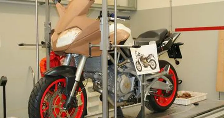 La sviluppo della Aprilia SM 1200 avanza!