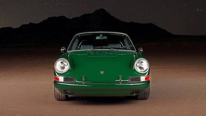 Porsche 911: da classica a retrofit con motore Tesla