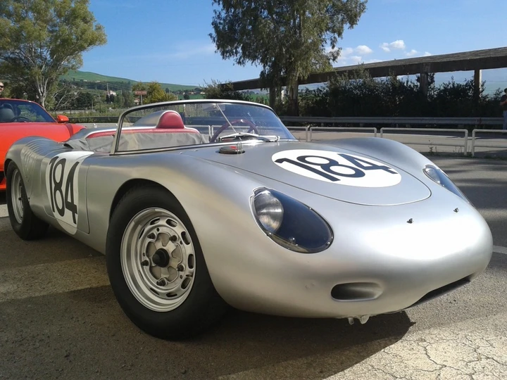 Porsche 718 RS60: 60 anni per la celebre auto da gara