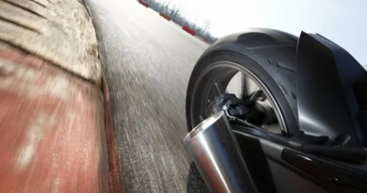 Test Metzeler Sportec M5 Interact, tutto quello che volevate sapere