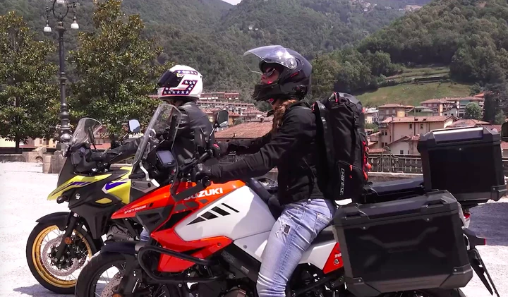 In viaggio con le Suzuki V-Storm 650XT e 1050DE