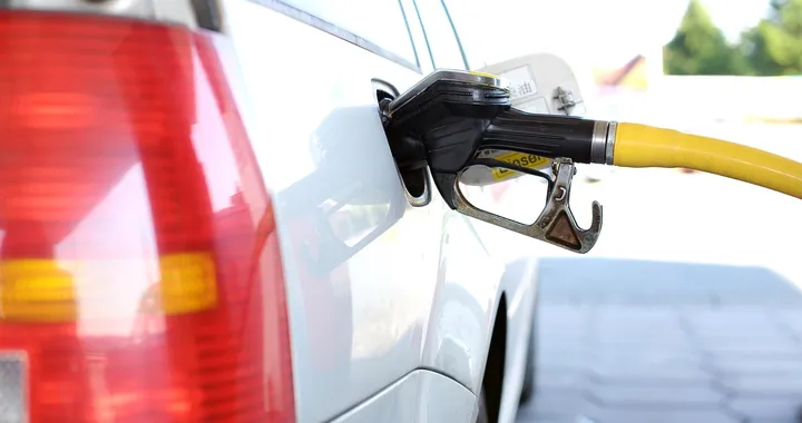Mercato auto Italia 2021: diesel in caduta libera