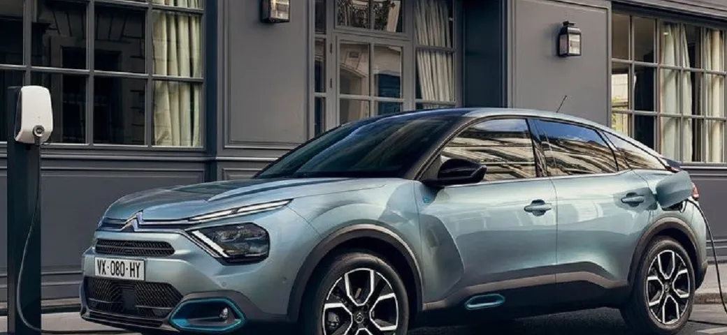 Citroen ë-C4: i vantaggi della guida a zero emissioni