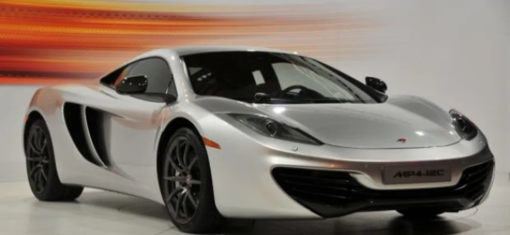 McLaren MP4-12C: alcuni problemi di affidabilità ne impongono uno stop alla produzione?