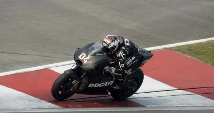 MotoGP, Ducati: progressi di Dovizioso a Sepang "giornata positiva"