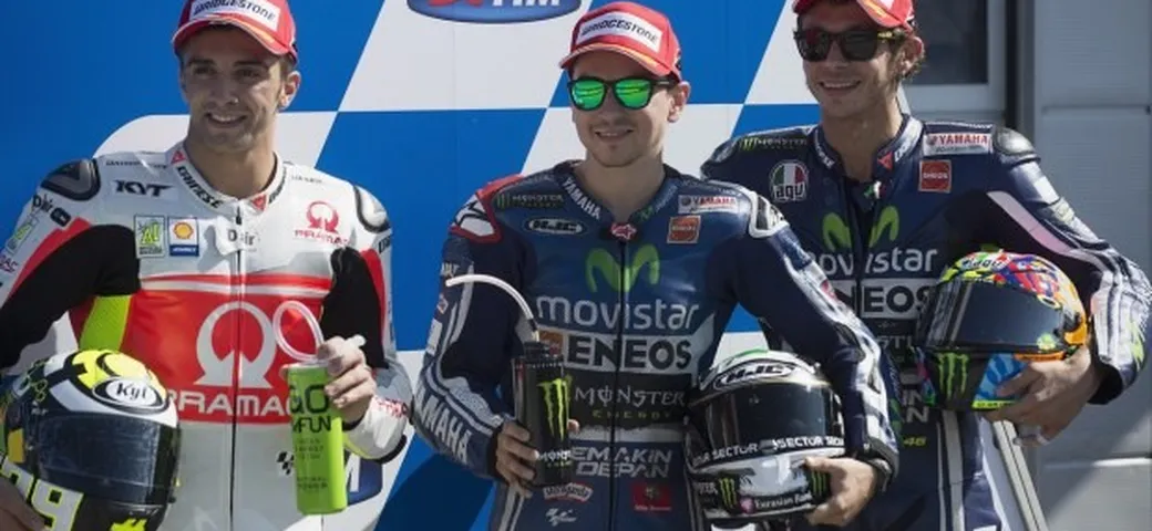 MotoGP Misano 2014: Jorge Lorenzo in pole su Iannone e Rossi, Marquez 4°, Dovizioso 6° [FOTO]