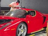 Lucidatura per una Ferrari Enzo da 1600 km: valore vola alle stelle