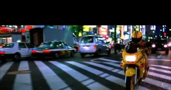 MotoCult: Kawasaki ZZR250 VS Yamaha FZS600 Fazer in Kill Bill