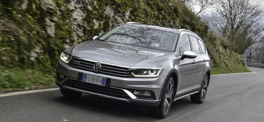 Volkswagen Passat BiTDI Alltrack - Going To Ginevra 2016