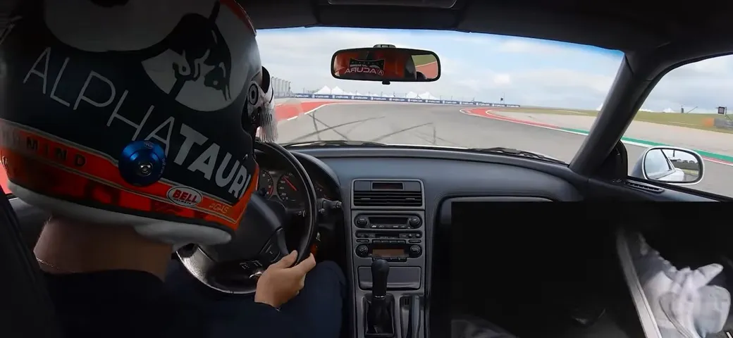 Pierre Gasly spinge l'Acura NSX in stile Ayrton Senna [Video]