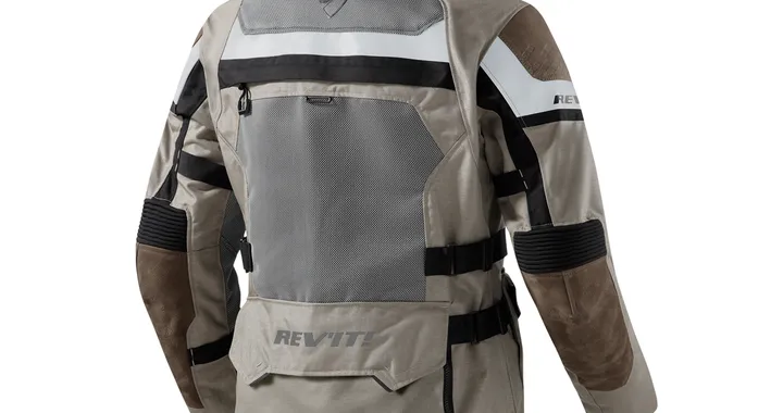 Abbigliamento moto: REV'IT! Collezione Primavera-Estate 2015