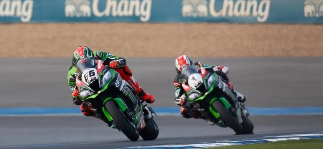 SBK Thailandia, Gara 2: il ritorno di Sykes. Rea secondo e Davies terzo