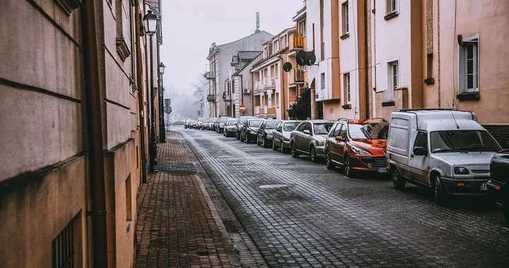 In Italia vendute nel 2021 le auto meno potenti d'Europa