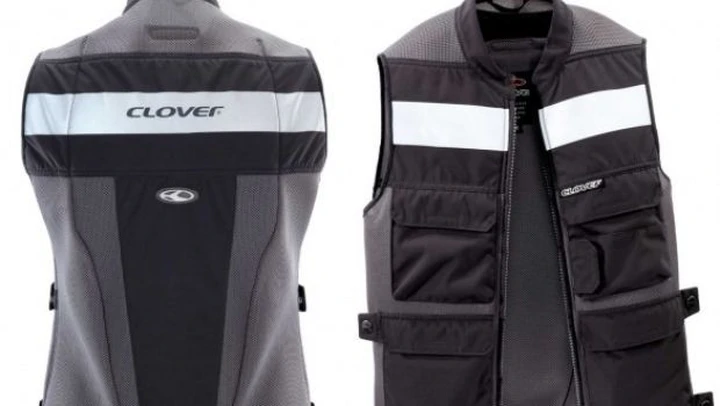 Clover Plug & Play: il gilet veloce da indossare, comodo e sicuro.