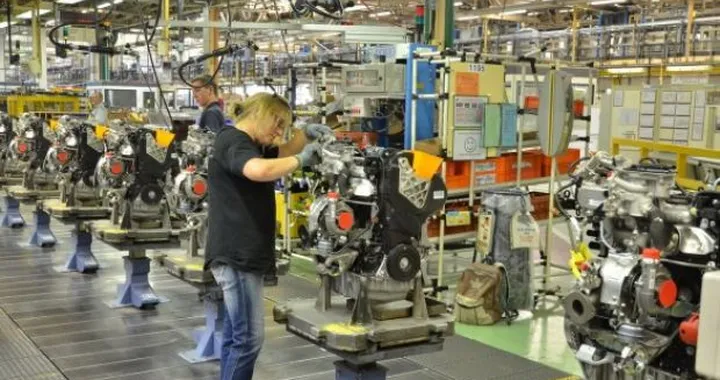 Stabilimento Renault di Cleon: visita alla fabbrica del nuovo 1.6 dci 130 Energy