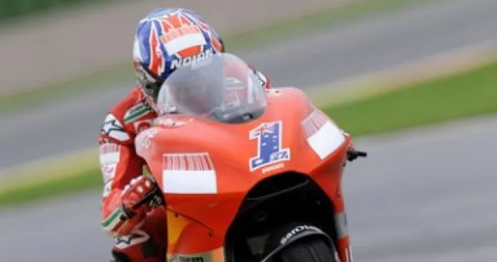 GP di Valencia: Stoner 6° vittoria, Ducati 2° nel mondiale costruttori