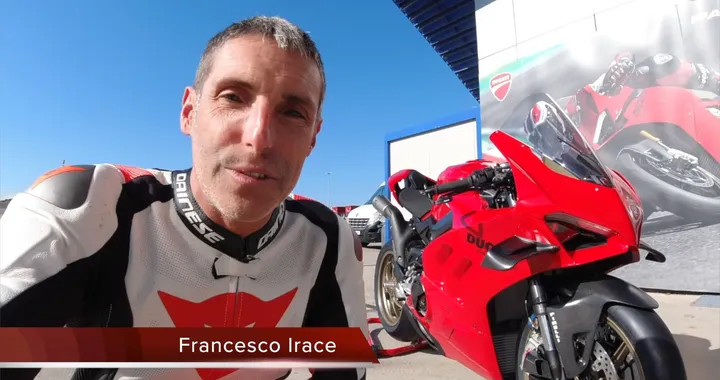 Ducati Panigale V4 2022, la video-prova