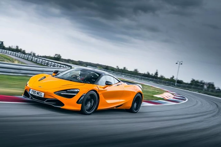 McLaren 720S è World Performance Car 2019