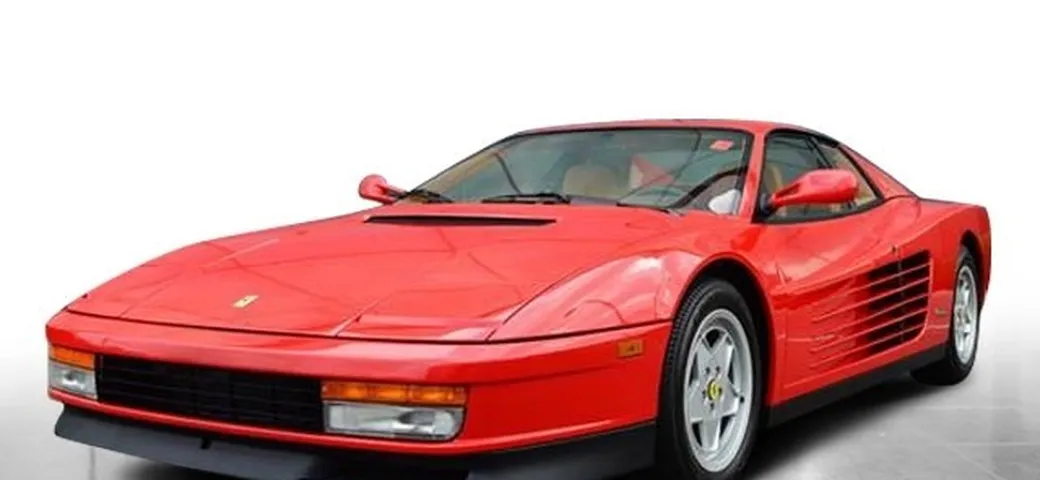 Ferrari Testarossa: un esemplare nuovo è in vendita