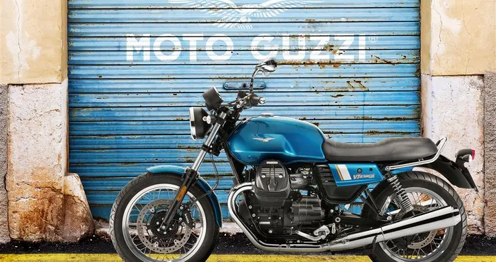 Moto Guzzi V7 III MY 2017: svelati i prezzi