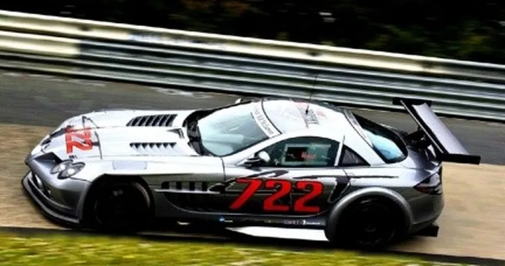 Mercedes McLaren SLR 722 GT: i dettagli tecnici