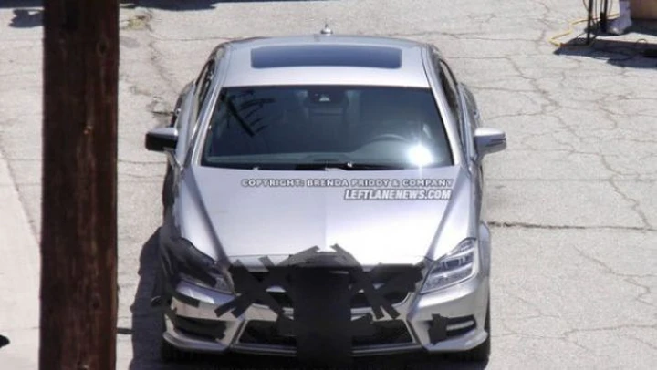Mercedes CLS: prime foto spia 