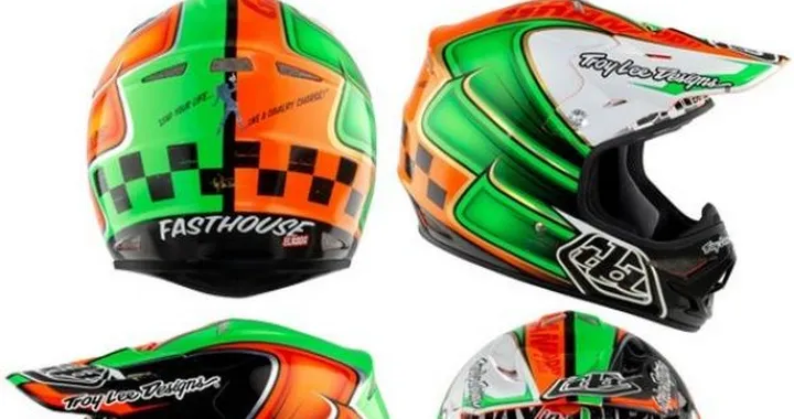 Casco Troy Lee Designs AIR 2011