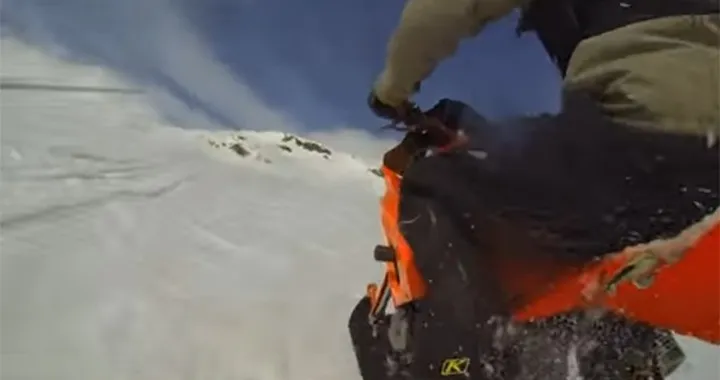 Suzuki GSX-R1000 Snowbike [Video]