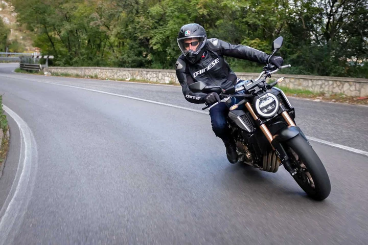Honda CB650R 2019, la prova su strada (VIDEO)