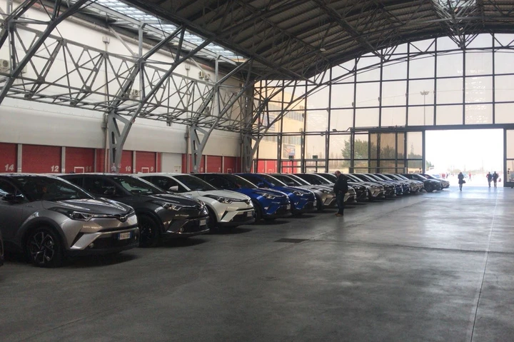 Toyota C-HR: raduno da Guinness ad Adria