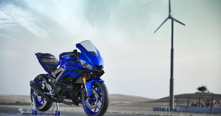 Yamaha YZF-R3: la nuova piccola superbike giapponese