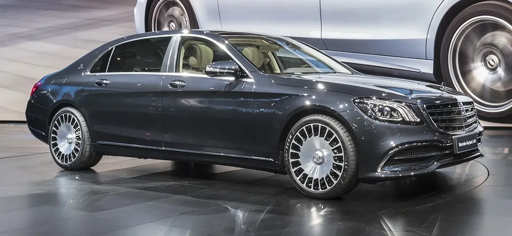 Mercedes Classe S: perché è così [Live Shanghai]