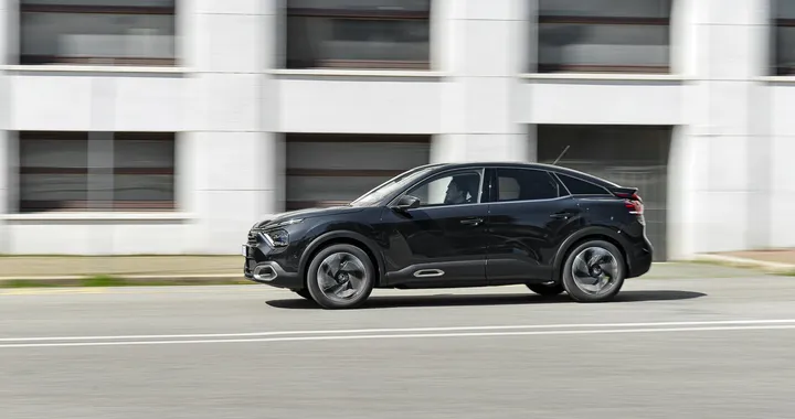 Citroen C4 2021 PureTech Shine: la prova su strada