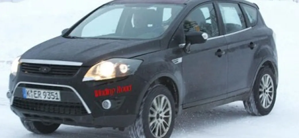 Ford Kuga: foto spia del modello di serie