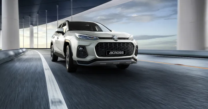 Suzuki aggiorna la Across Plug-in 2023: i prezzi