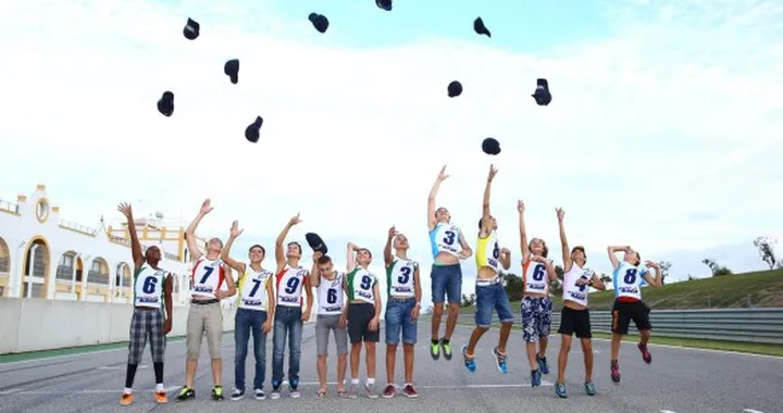 La Red Bull Rookies Cup 2014 si colora di azzurro
